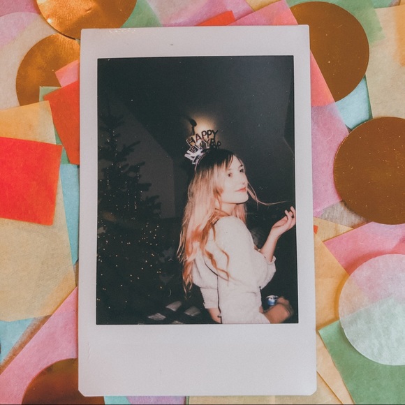 Meet your Posher, Sandra - Picture 1 of 3